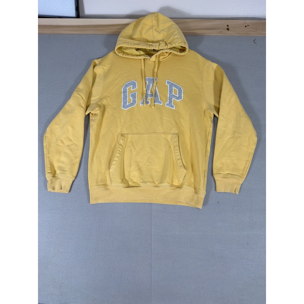 Gap Arch Logo Pullover Hoodie men or workmen's Yellow Applique Sweatshirt Small
